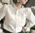 Chemise à broderie anglaise