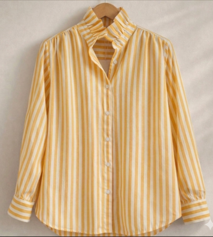 Chemise à col victorien